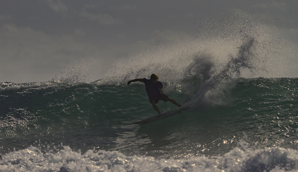 Sitting on the cliffs at Uluwatu, you can easily see who\'s good
and who isn\'t. Nate Yeomans at the Racetrack, Uluwatu Bali.
